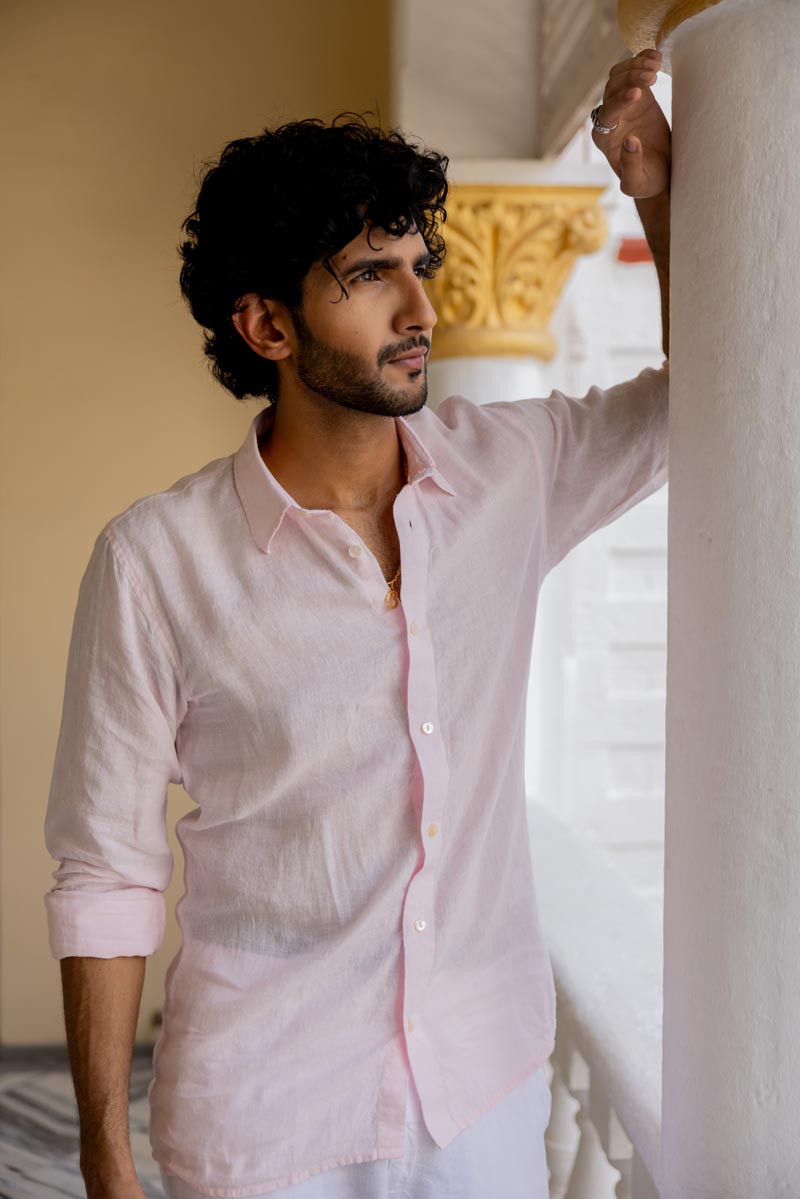 Classic Collar Quartz Shirt