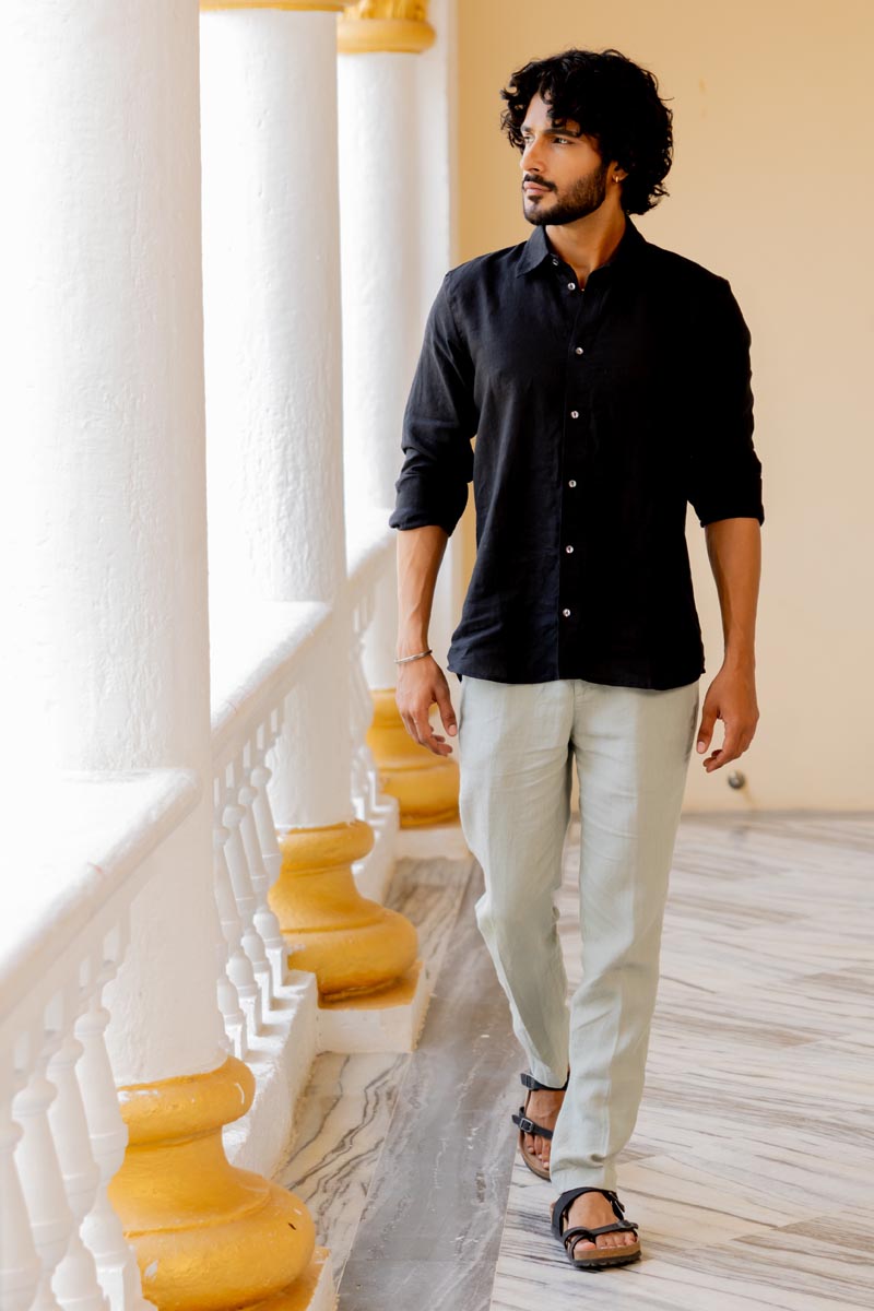 Classic Collar Black Shirt