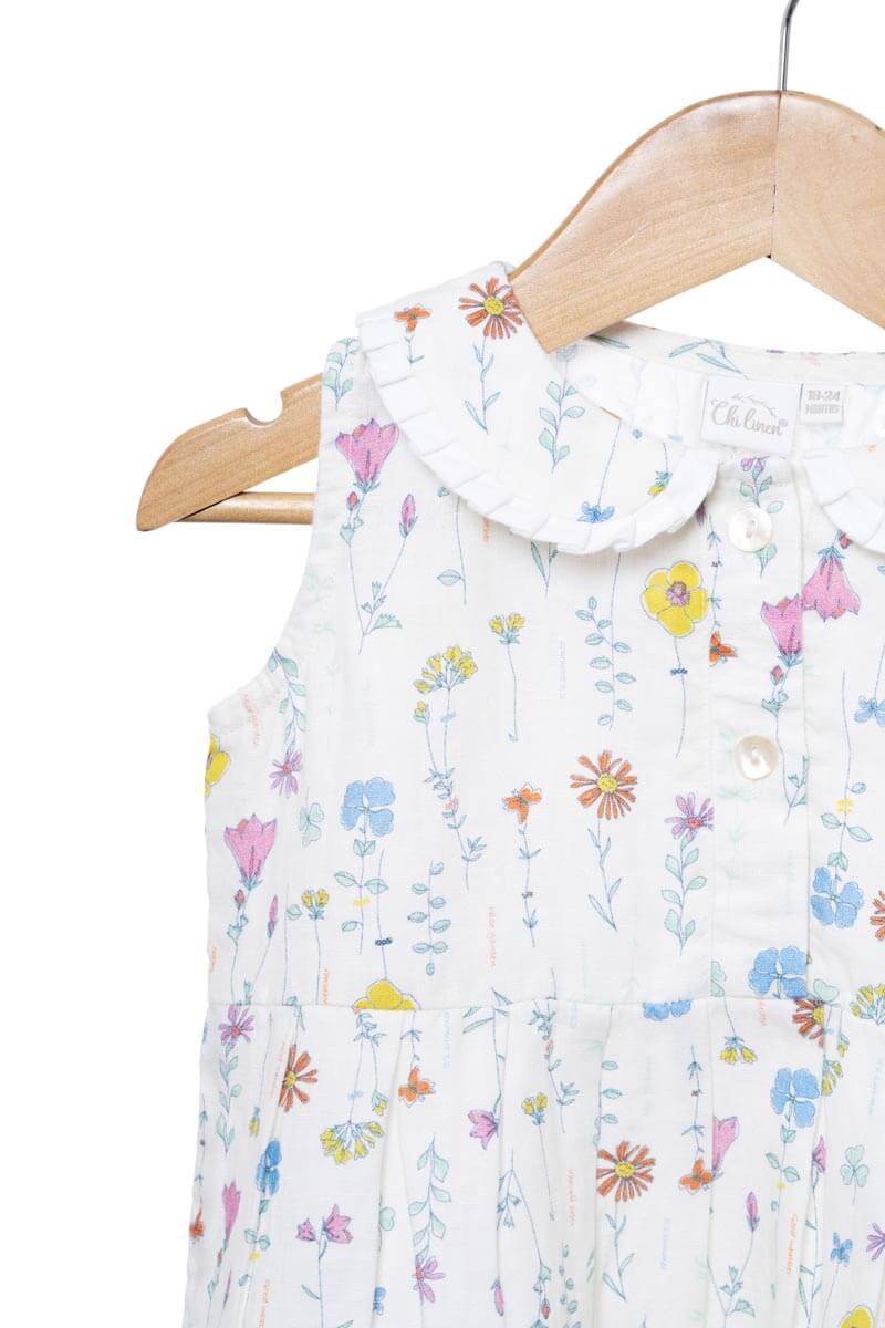 Pleated collar frock