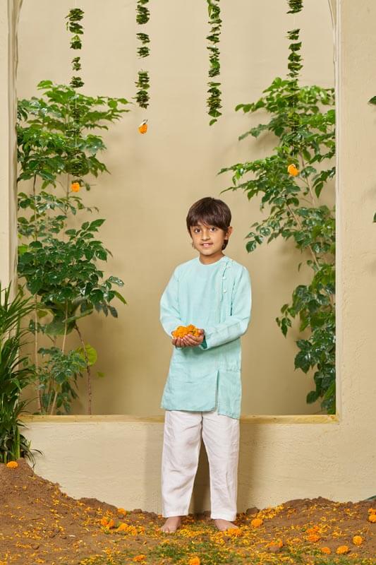 Celestial Green Side Opening Kurta Set - Chi Linen