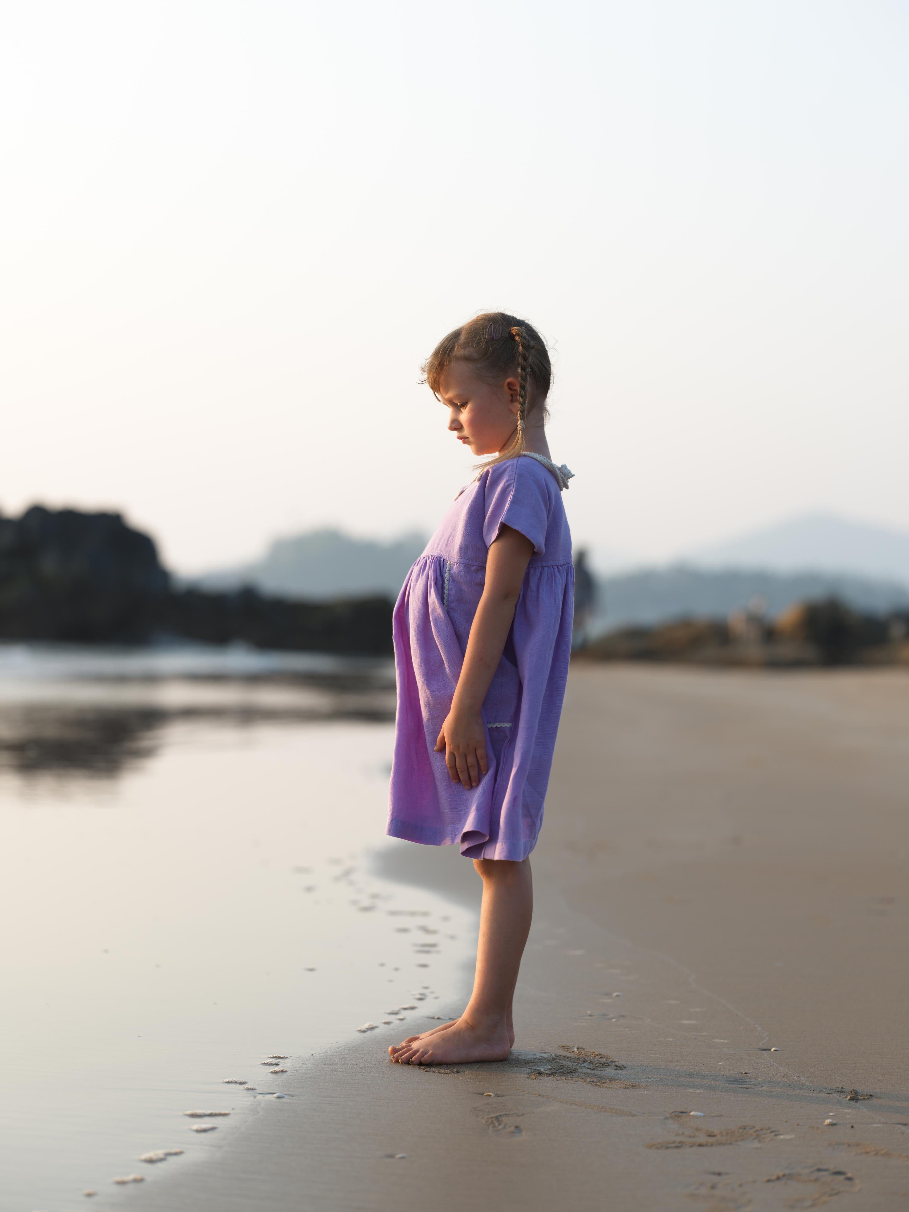 girls-patch-pocket-tie-back-dress-lavender
