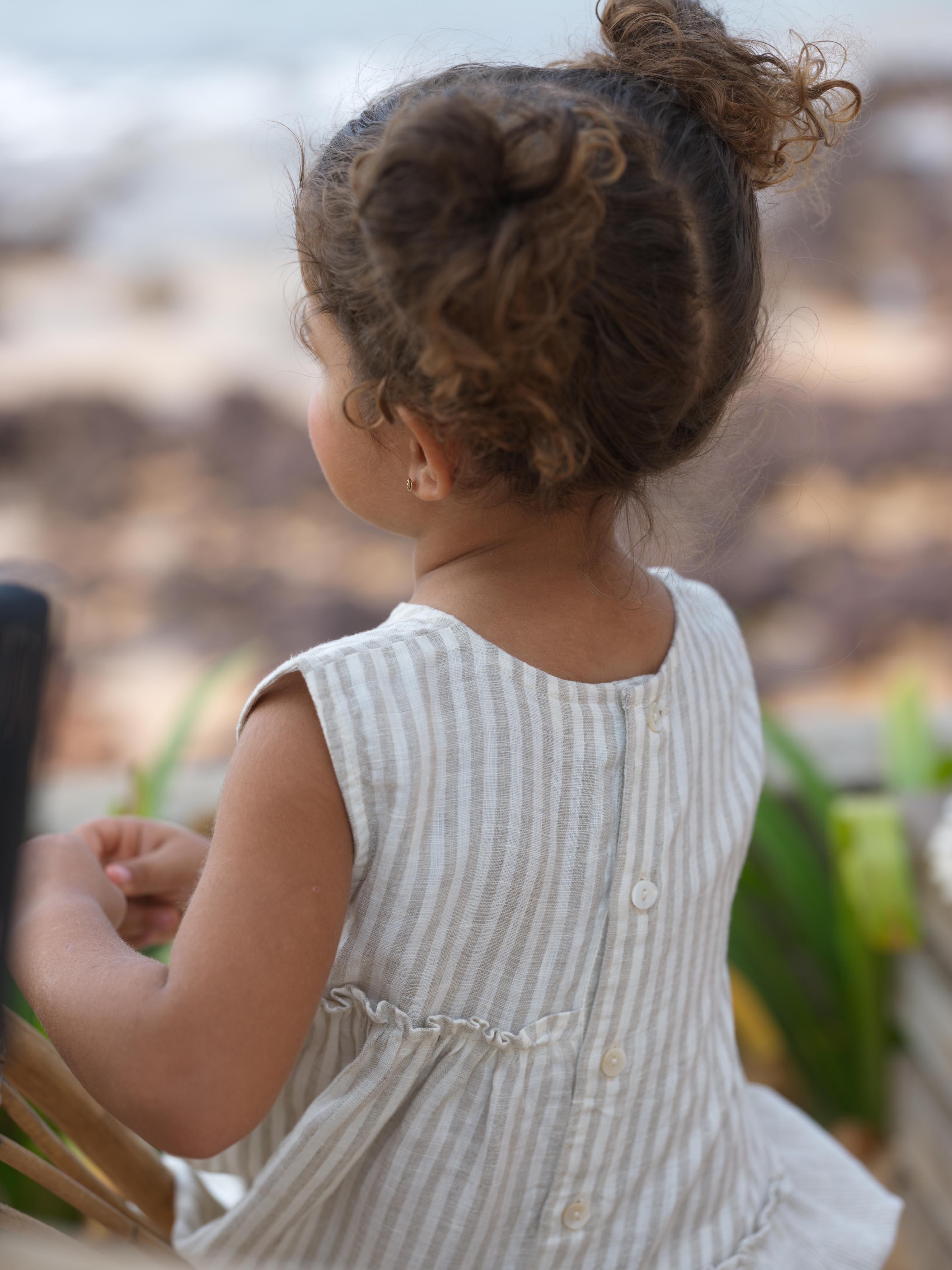Girls Sleeveless Gathered Dress Beige Stripes / Fade Fine Stripe