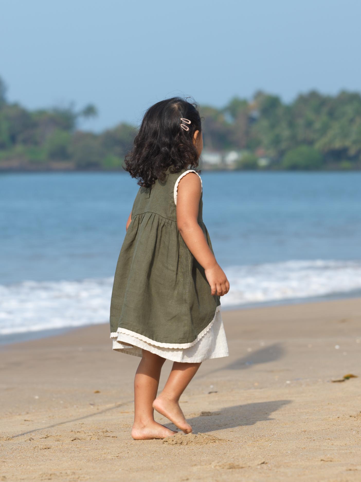 Girls Two Layer Sleeveless Dress Crocodile Green / Cookie & Cream