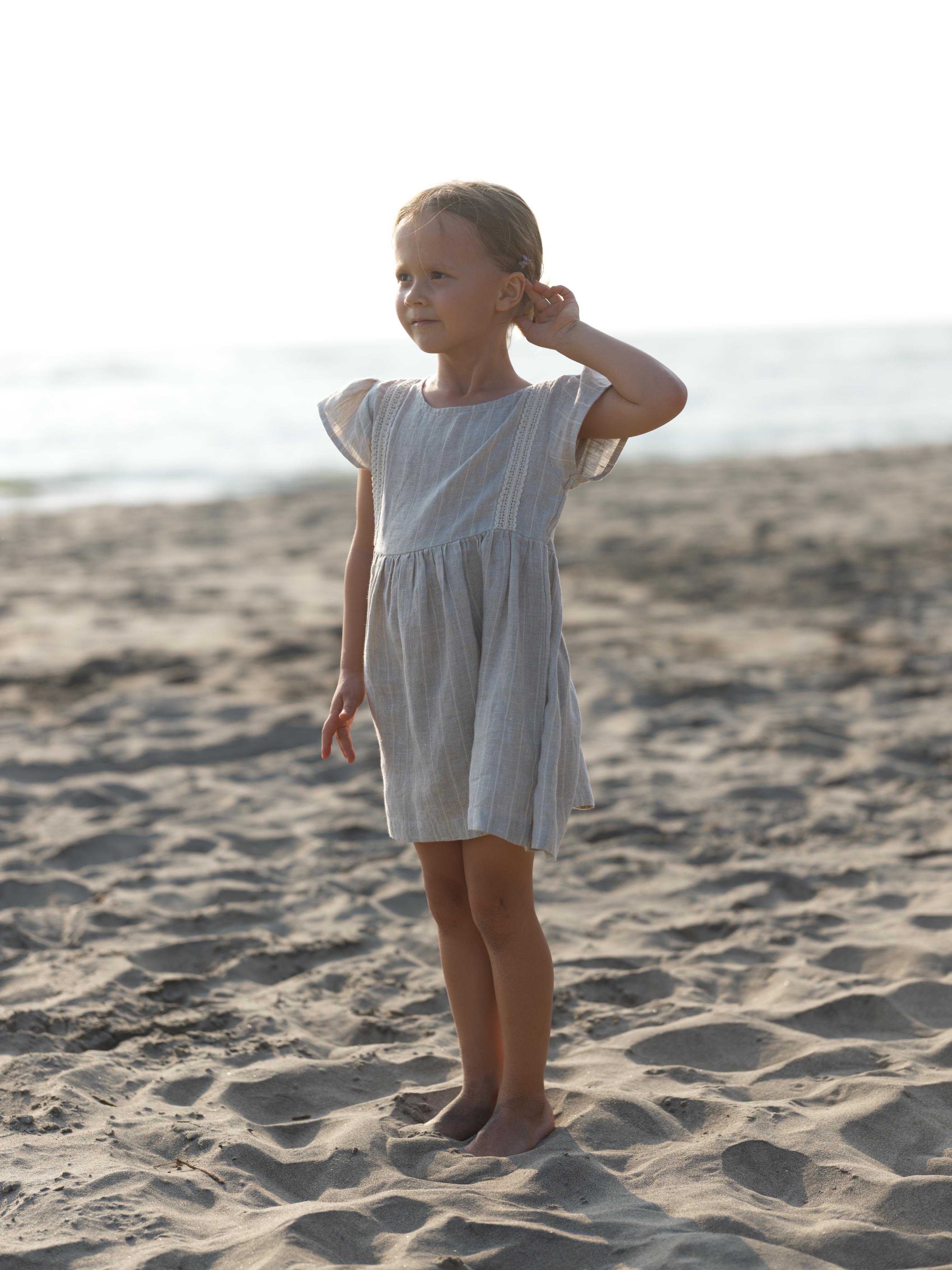 Girl Flared Sleeve Lace Detail Dress Lurex