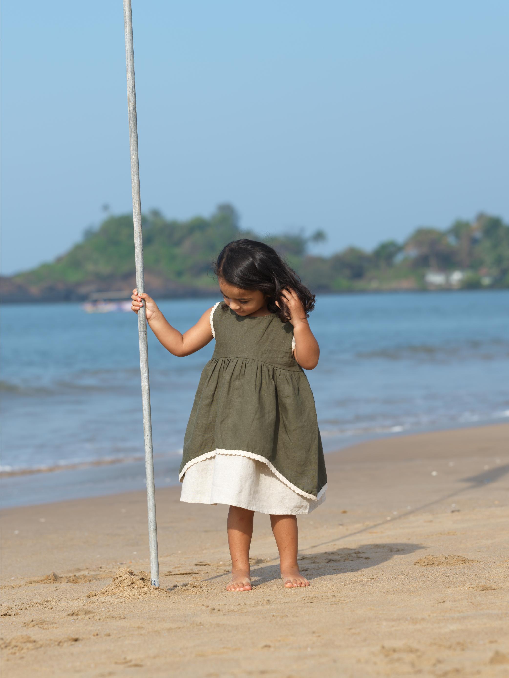 Girls Two Layer Sleeveless Dress Crocodile Green / Cookie & Cream