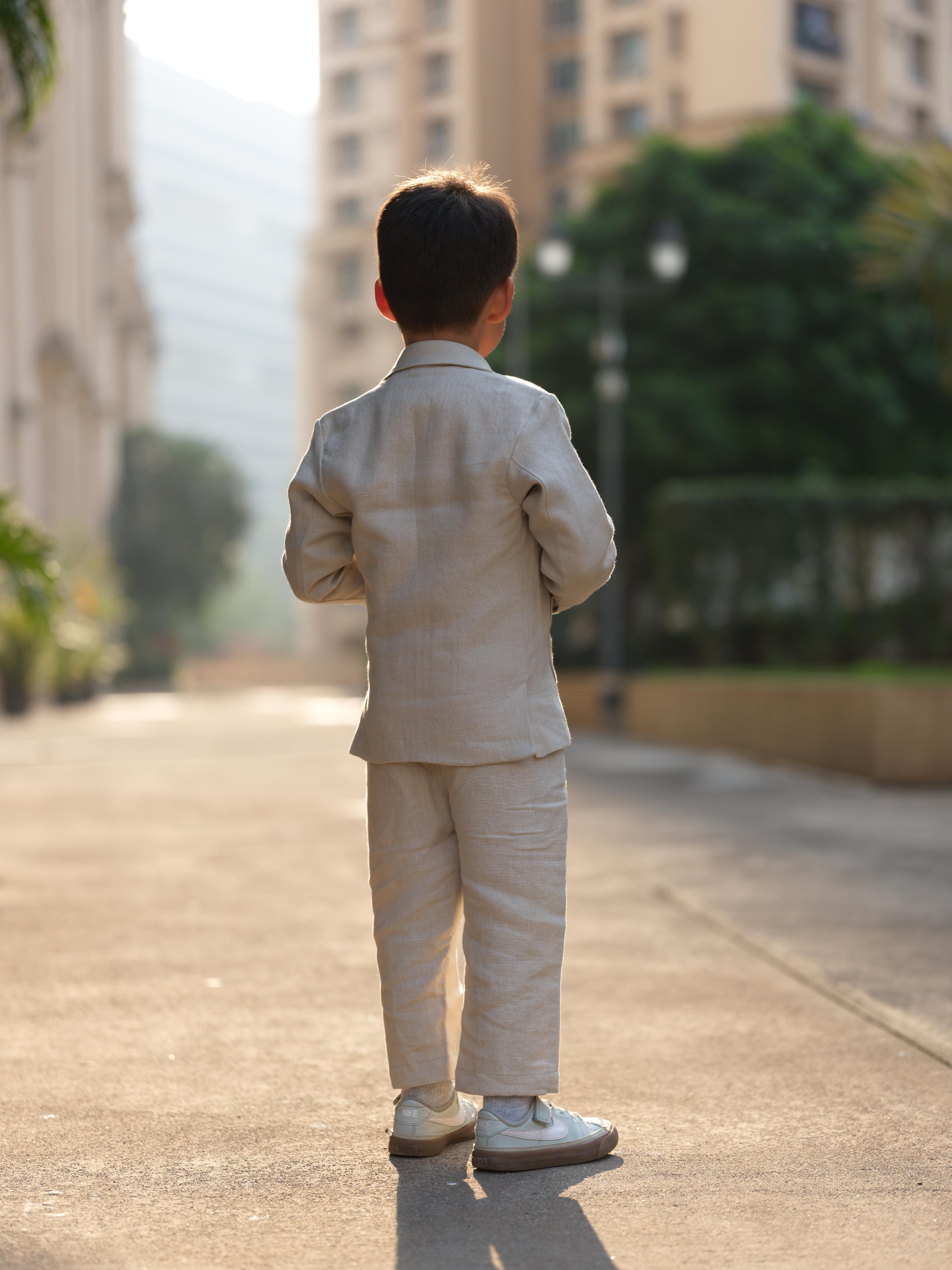 Boys 3-piece Blazer Set Oatmeal
