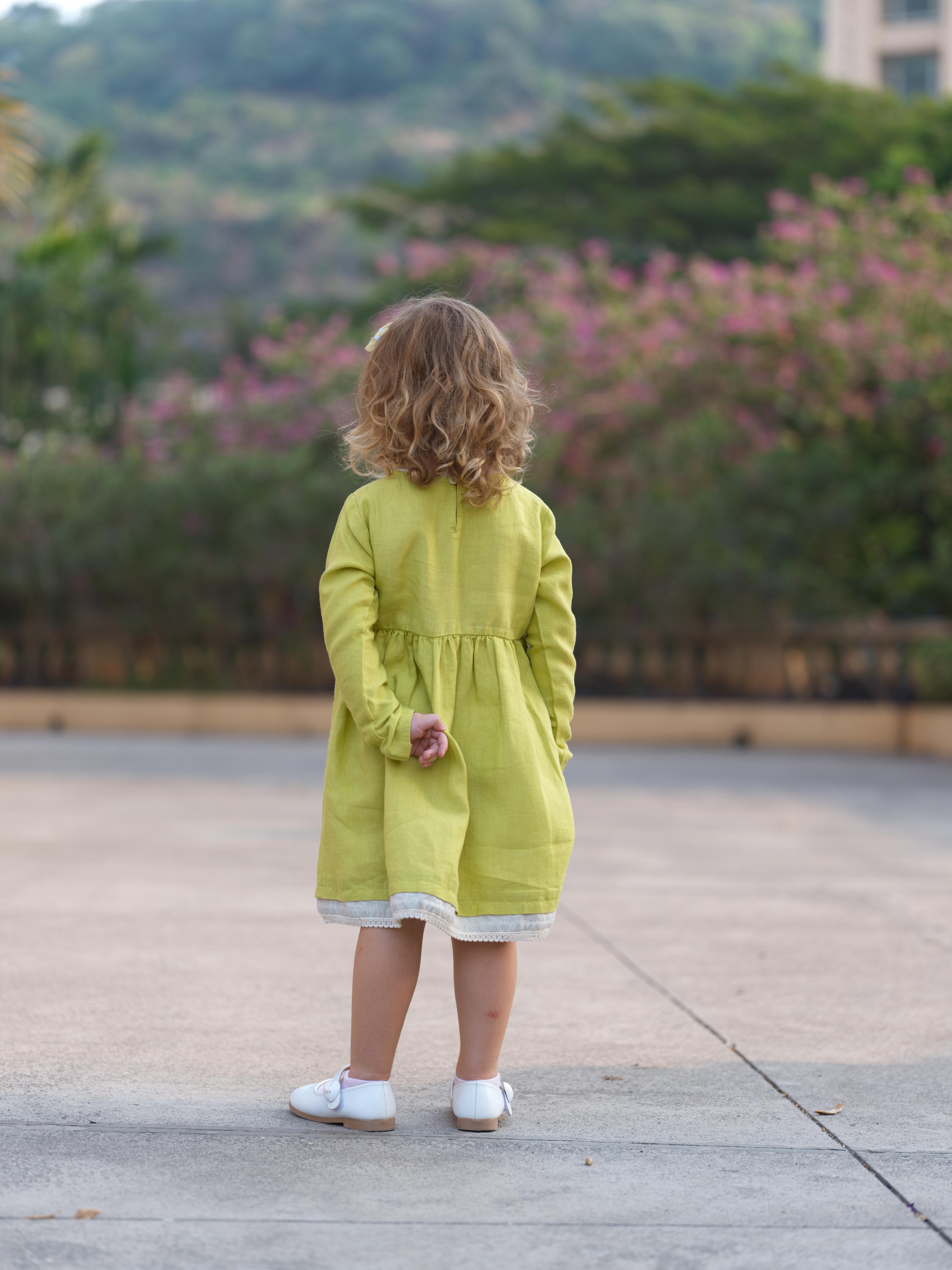Girl Elastic Long Sleeve Dress Lime