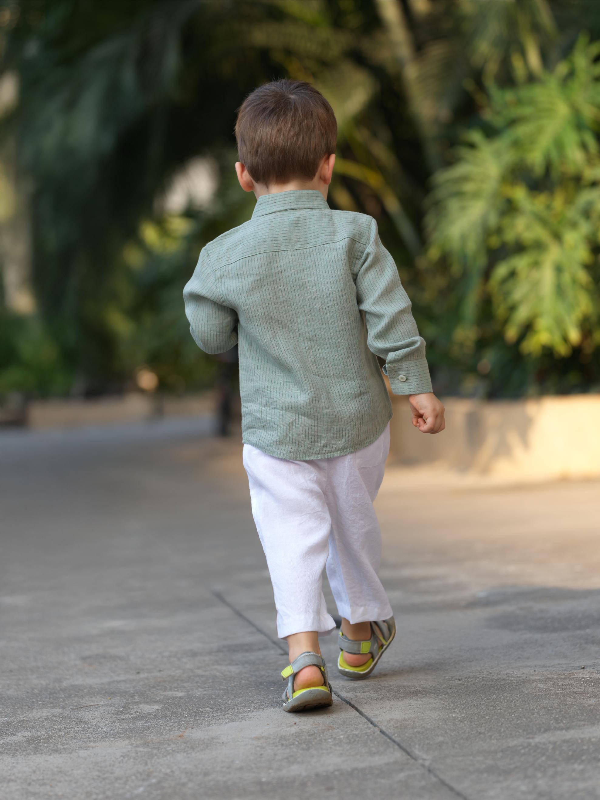 Boys Regular Collar Shirt Sage Hairline