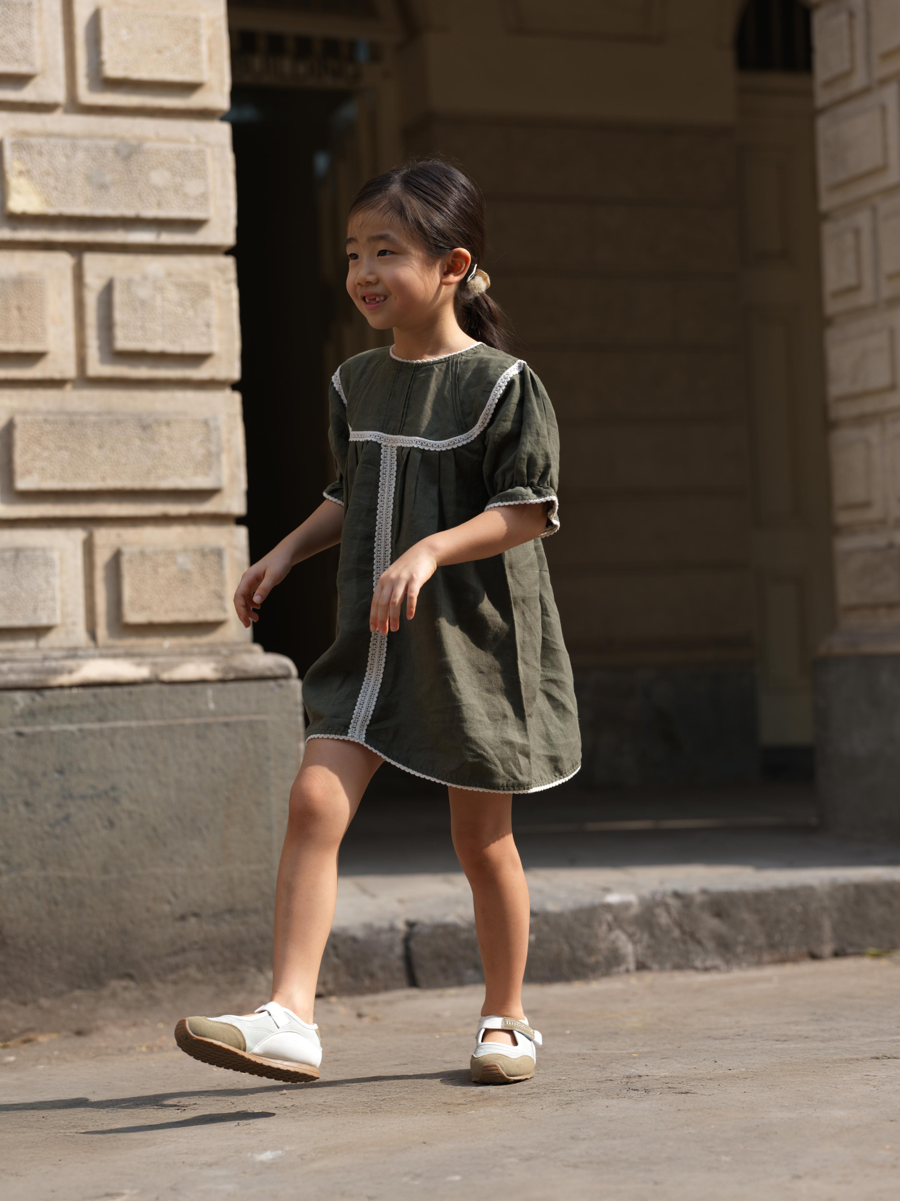 Girls Puff Sleeve Vintage Dress Crocodile Green