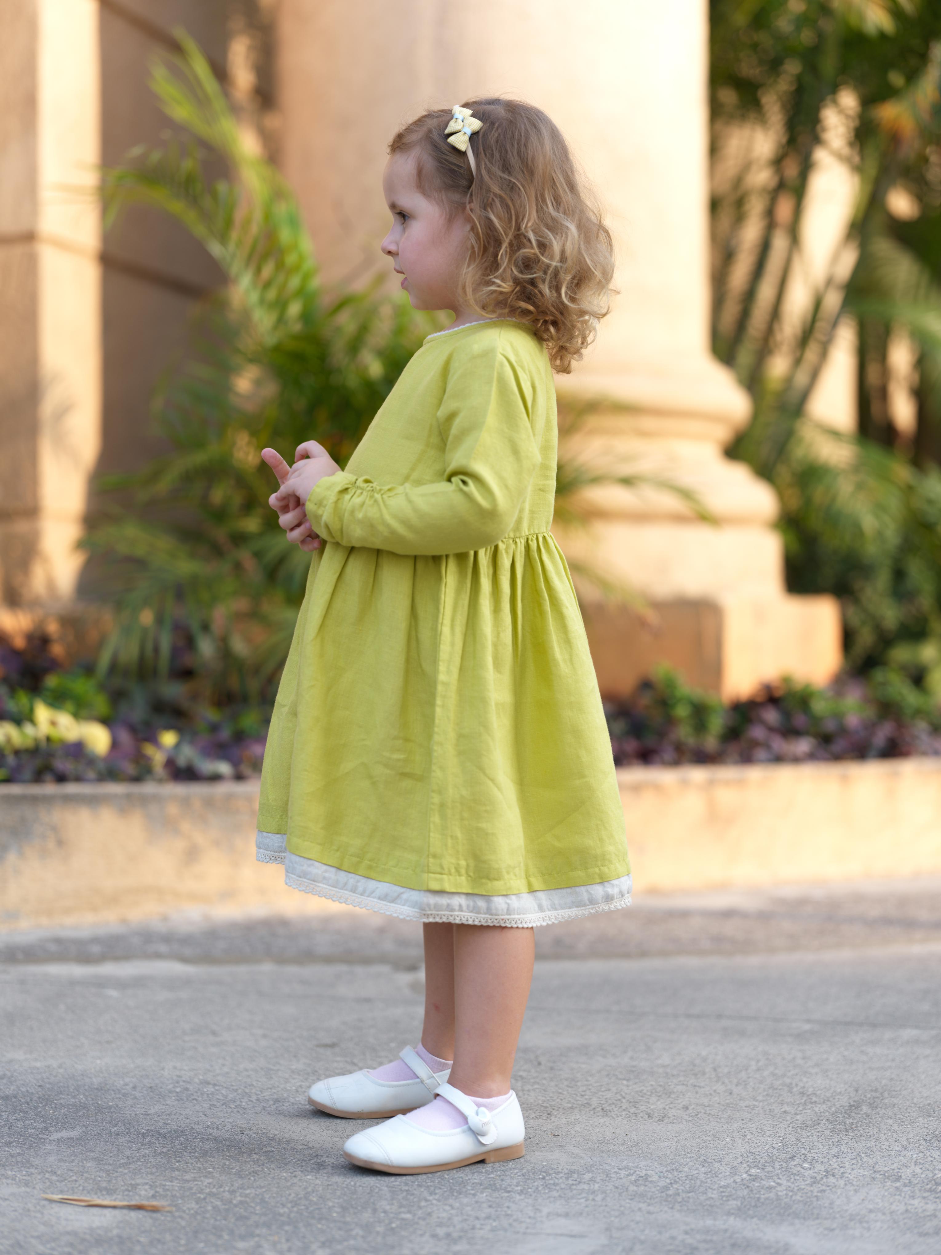 Girl Elastic Long Sleeve Dress Lime
