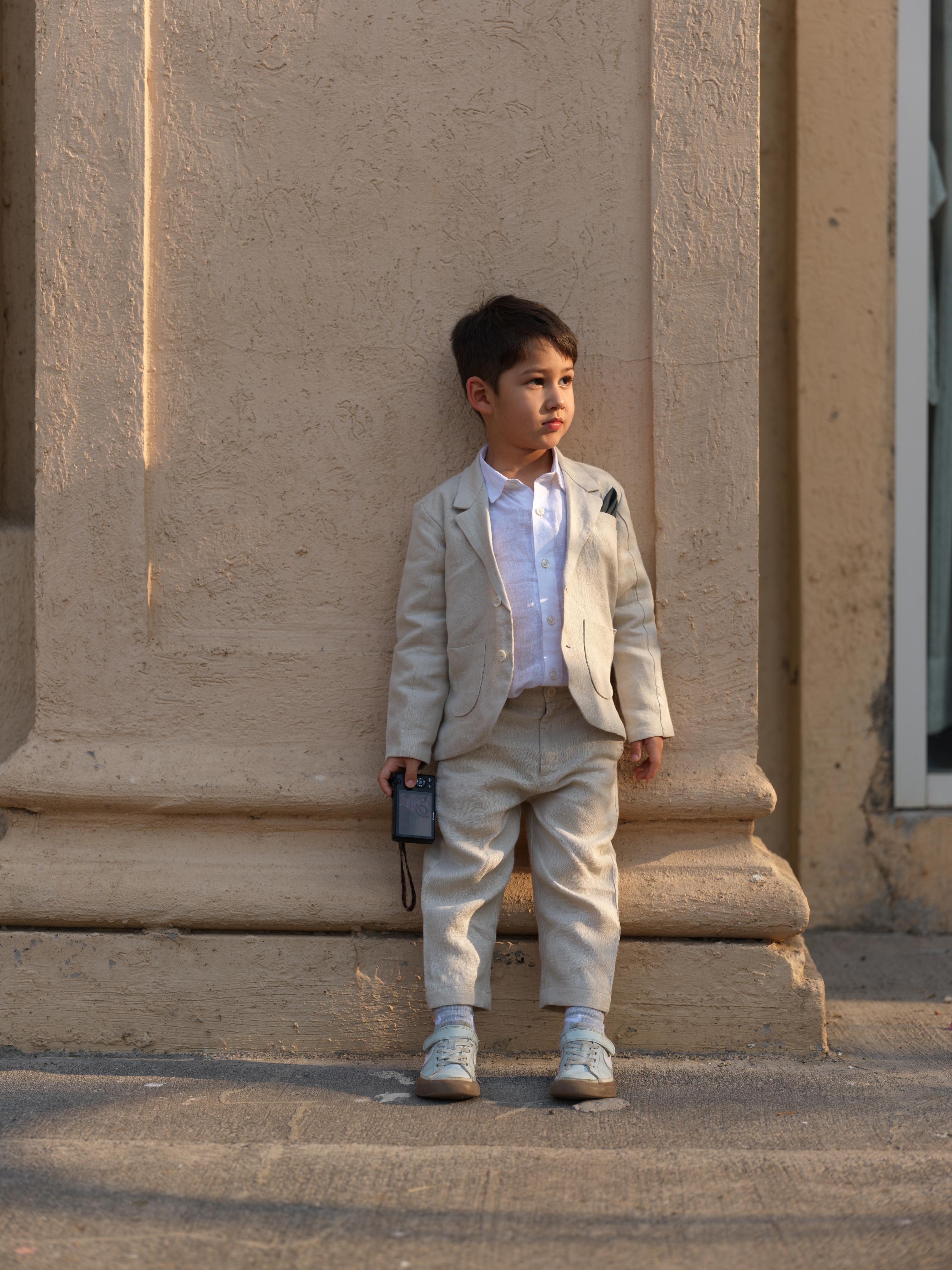 Boys 3-piece Blazer Set Oatmeal