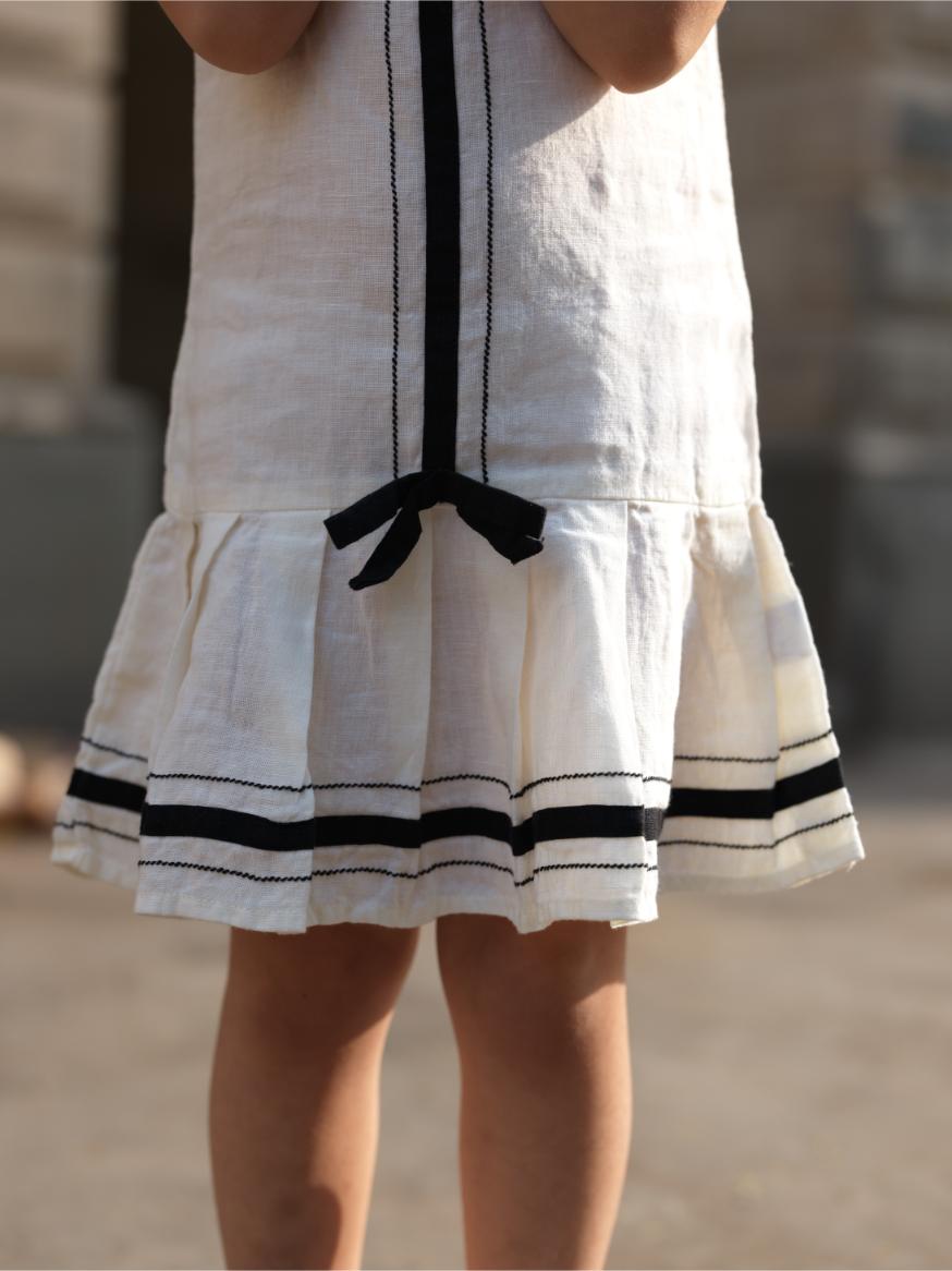 Girls Sleeveless Ribbon Dress Cream