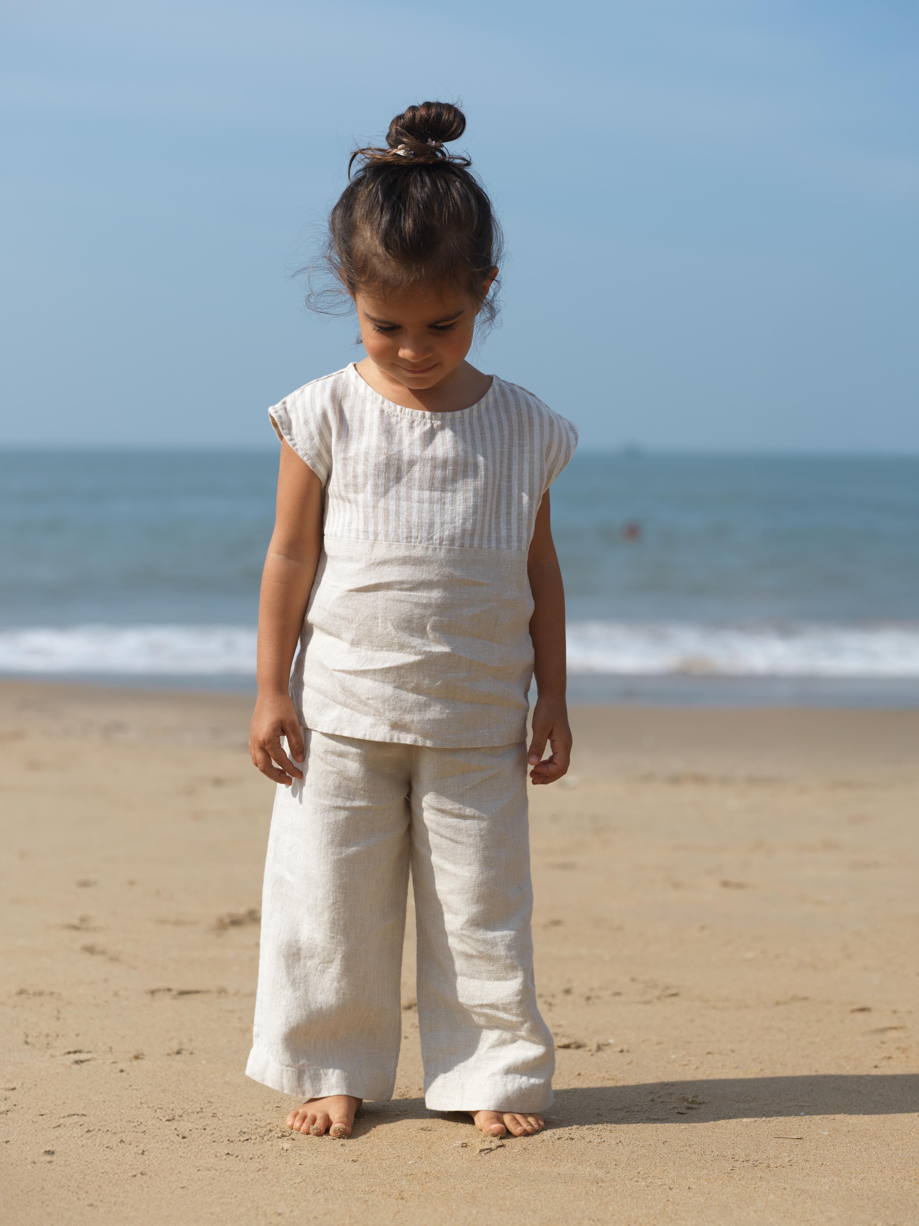 Girls Round Shoulder Co-Ord Set Beige Stripes / Cookie & Cream