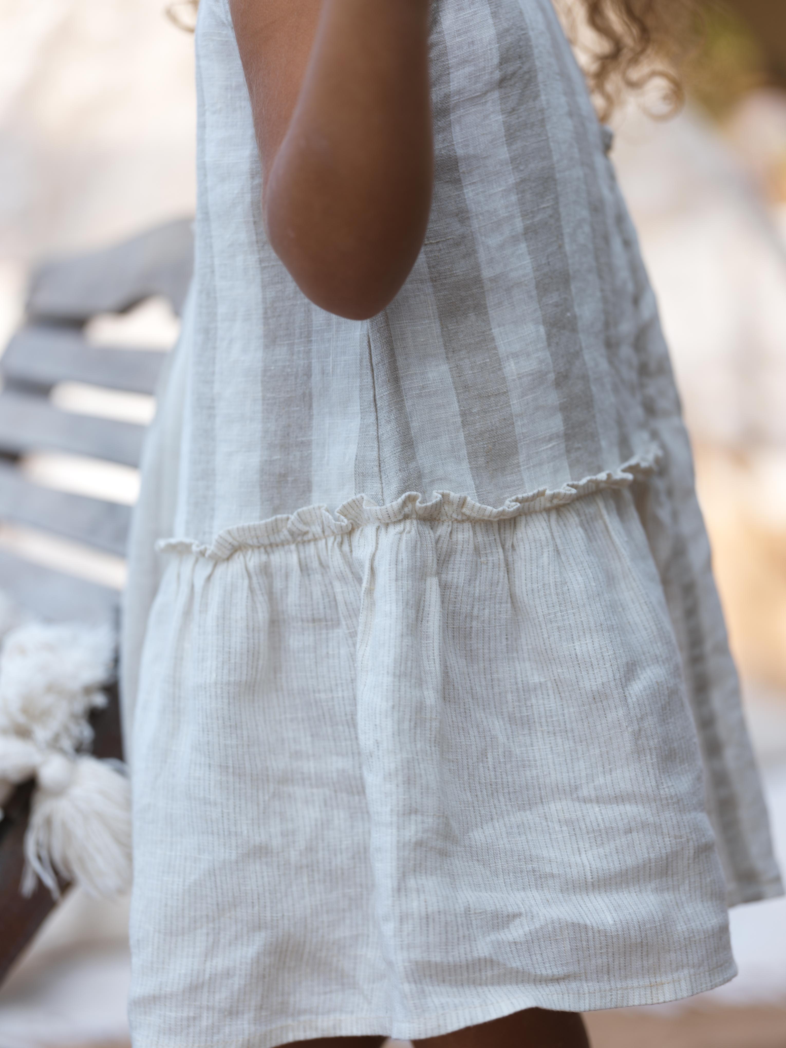 Girls Sleeveless Gathered Dress Beige Cabana Stripe / Beige Hairline Stripe