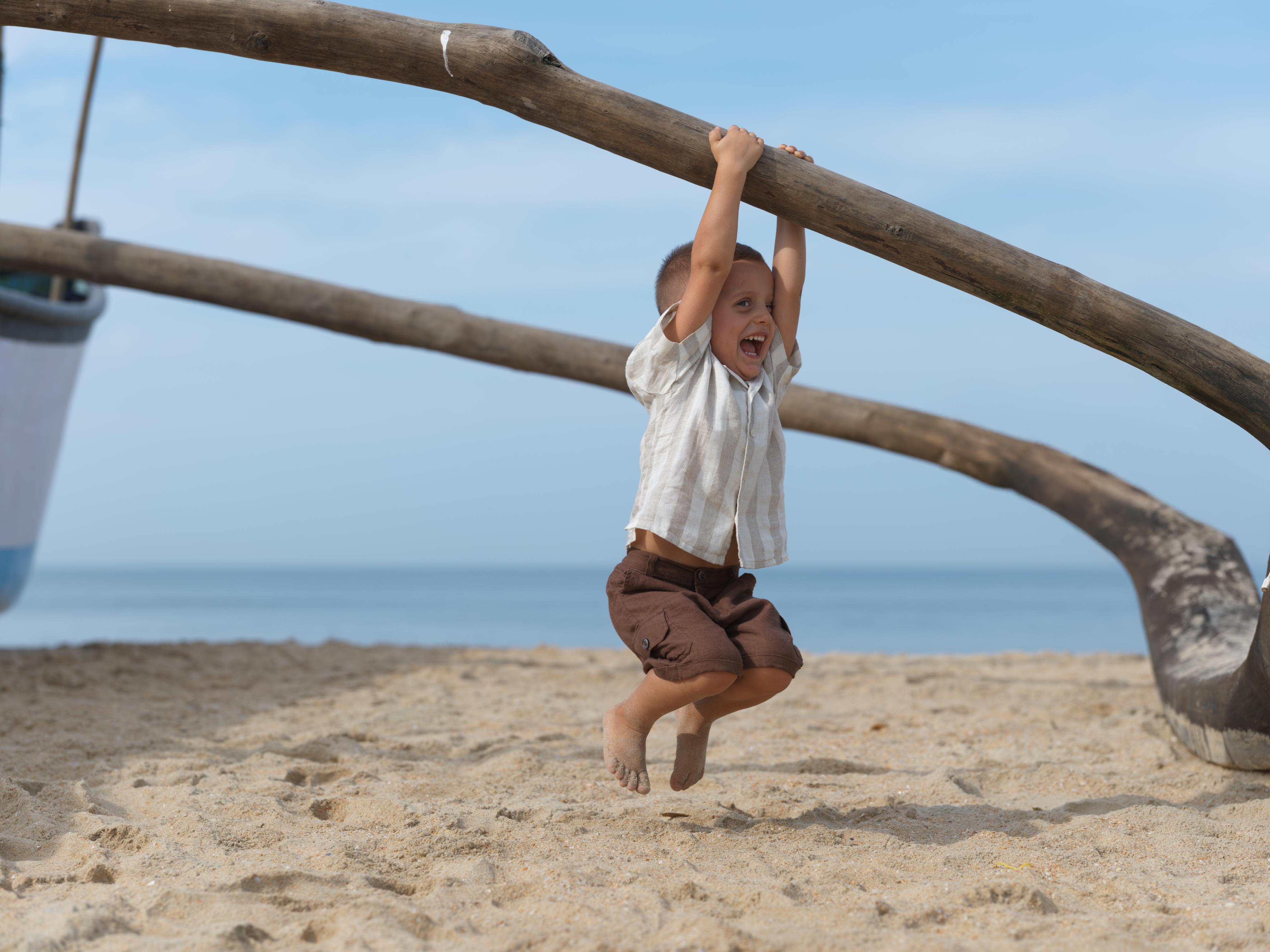Boys Cargo Shorts Walnut