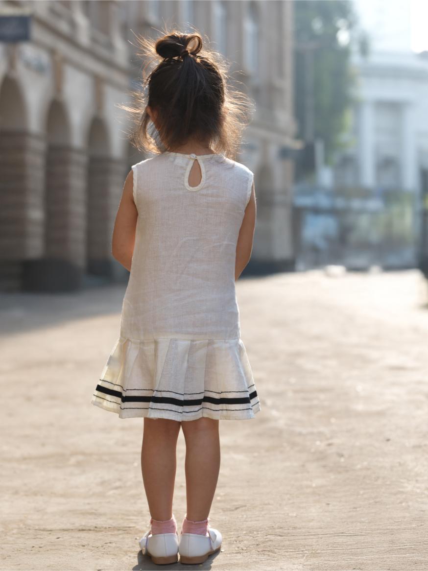 Girls Sleeveless Ribbon Dress Cream