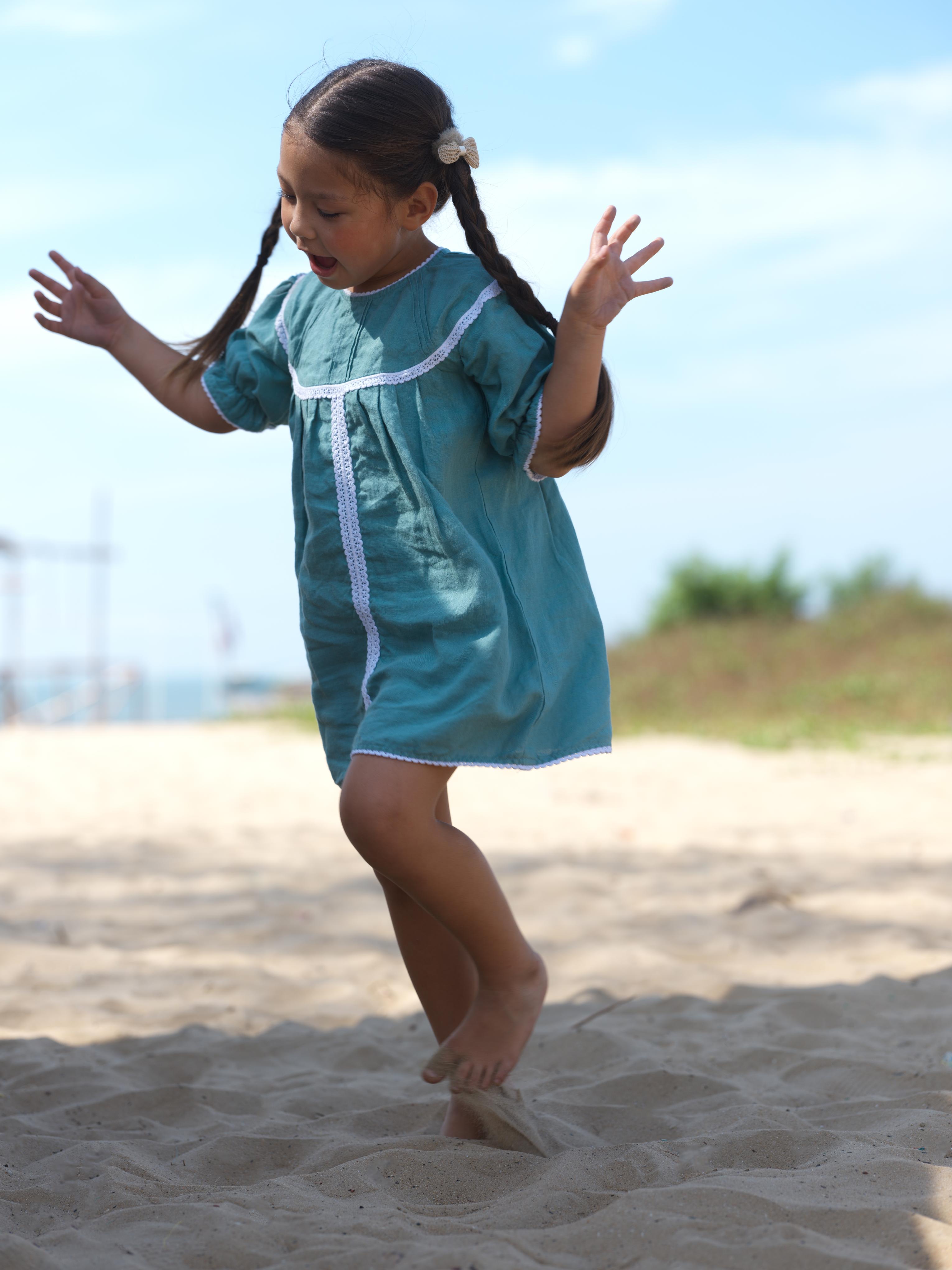 Girls Puff Sleeve Vintage Dress Pine Green