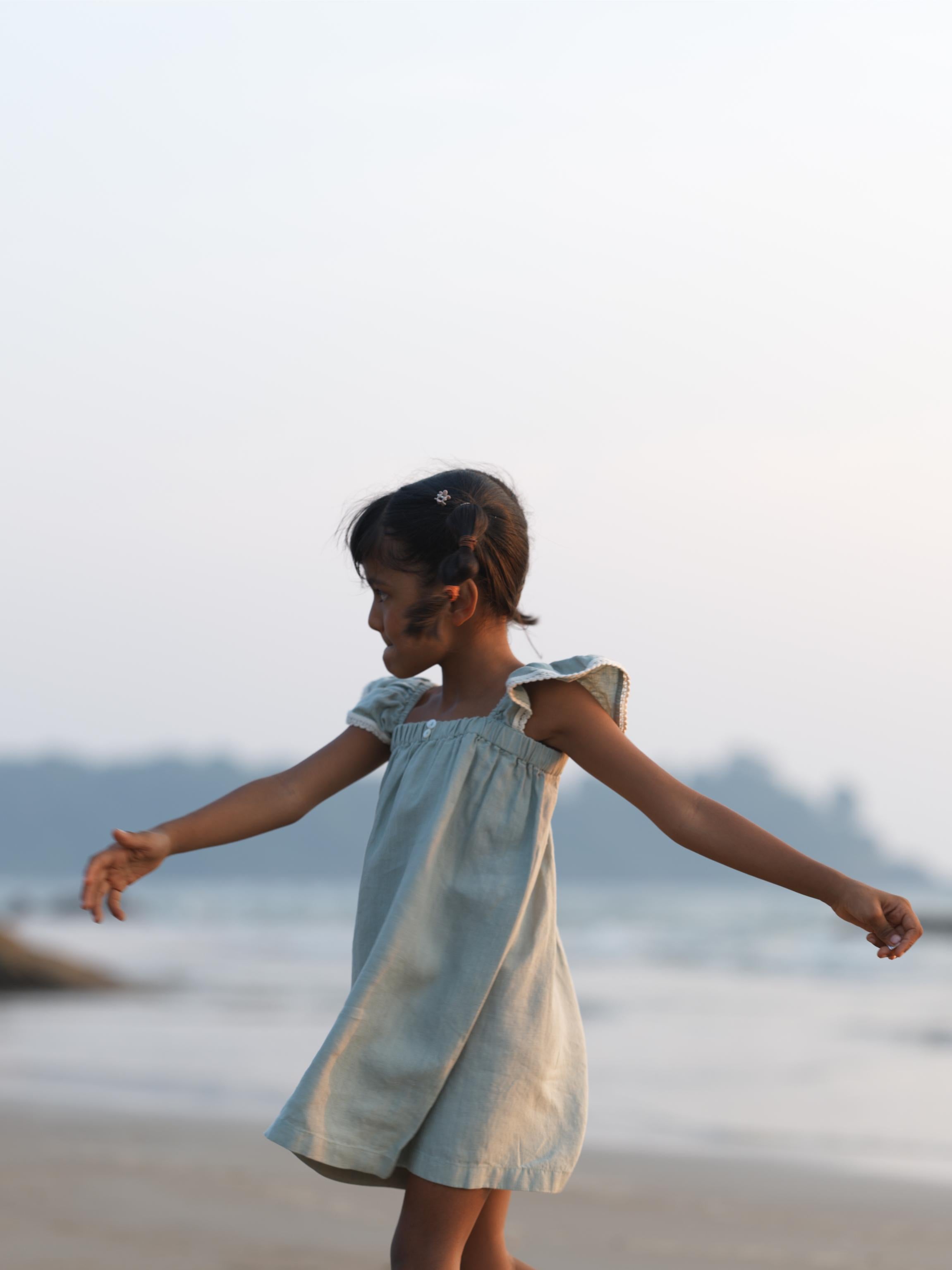 Girls Elasticated Flared Sleeve Dress Mint Green