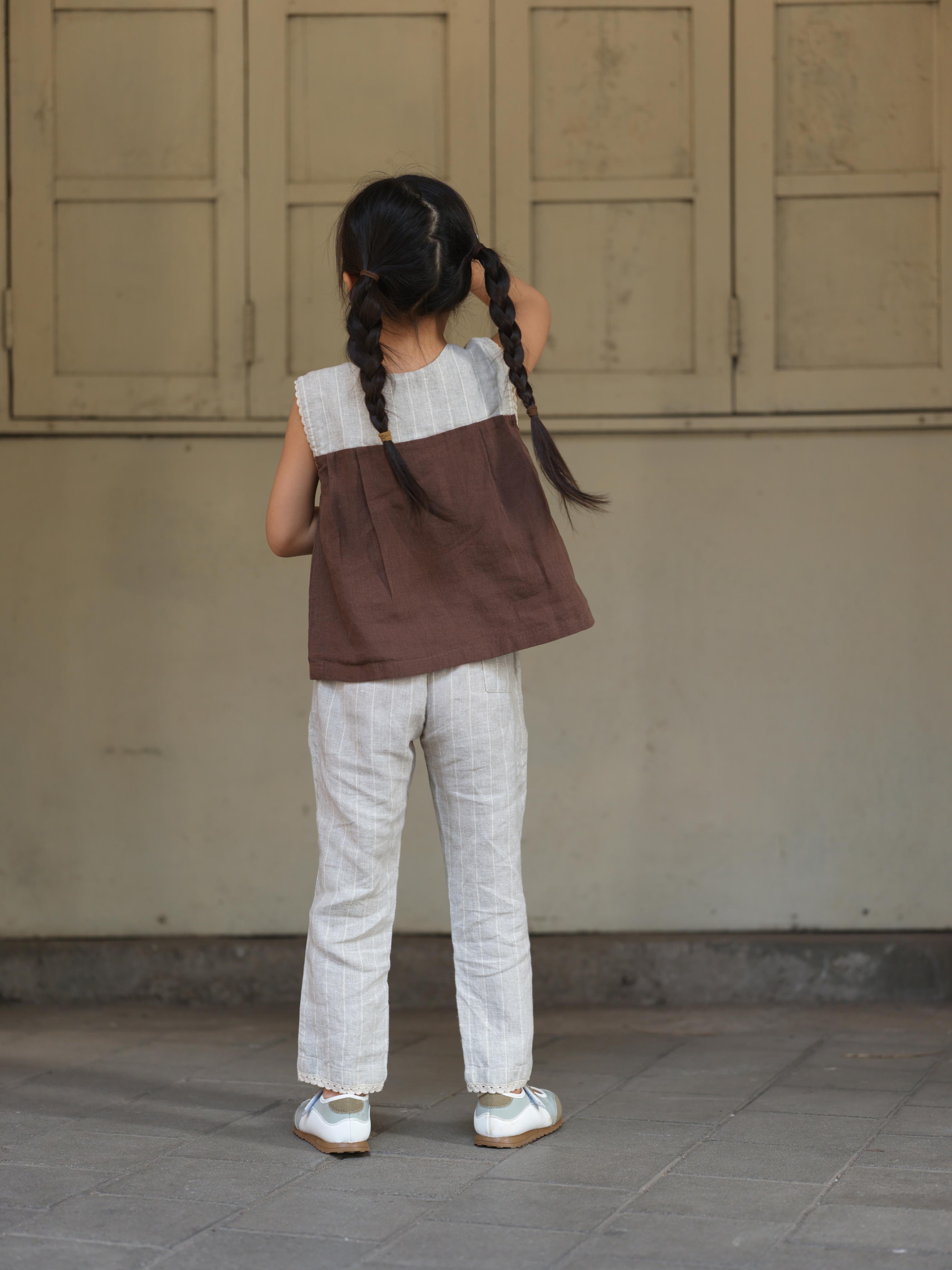 Girls Sleeveless Front Keyhole Top & Trousers Lurex Stripe / Walnut