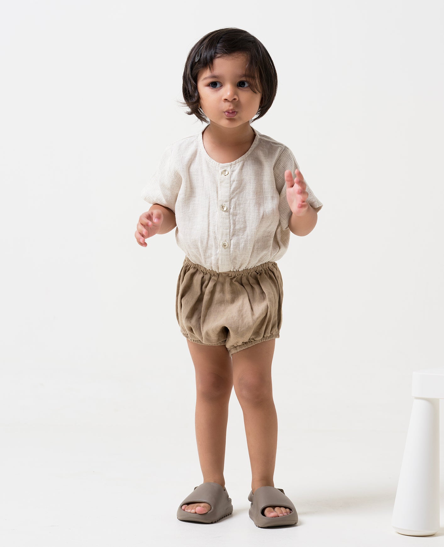Bloom romper for Boy T-Ivory Checks - B- Desert Sand