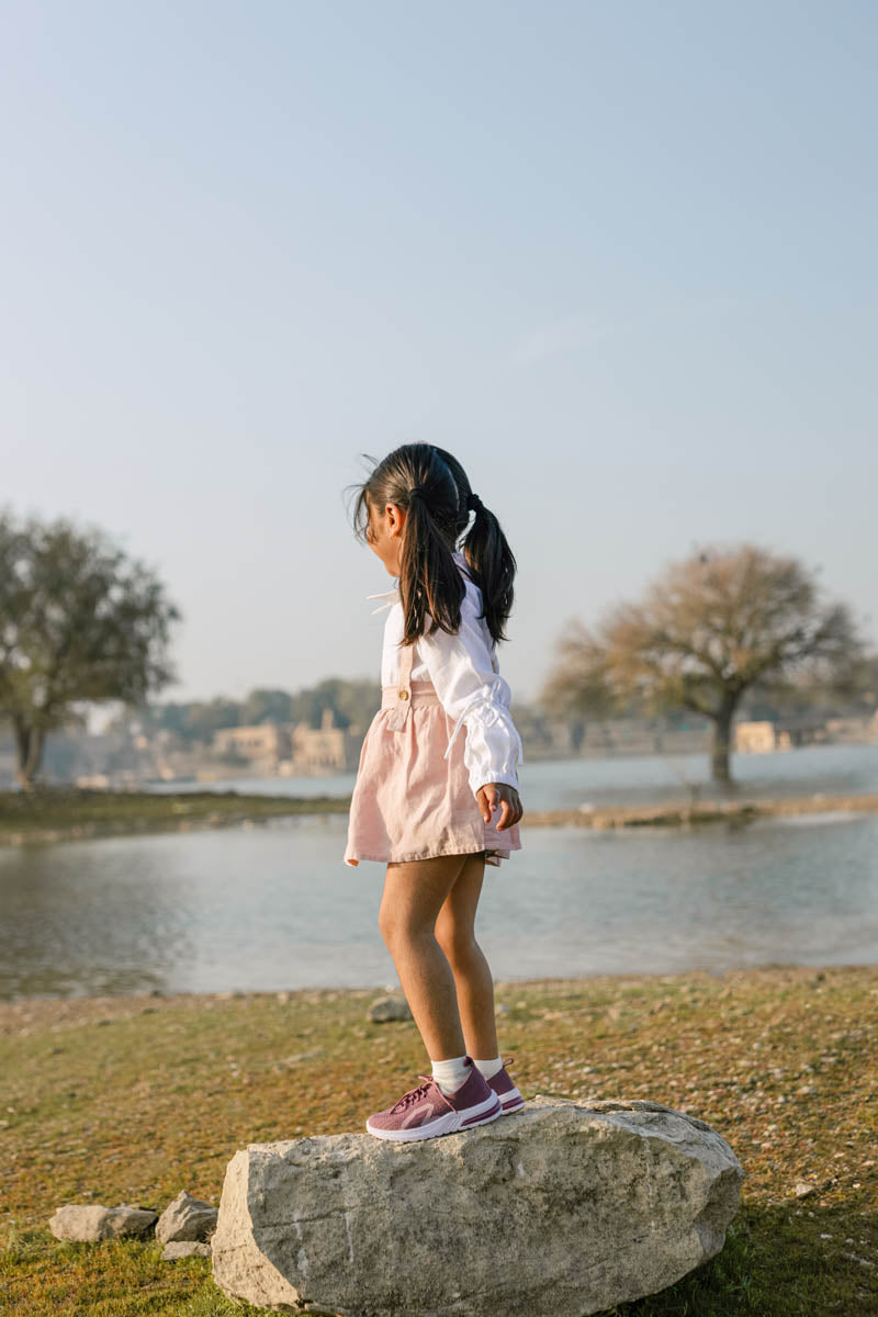 Little girl skirt with suspenders online