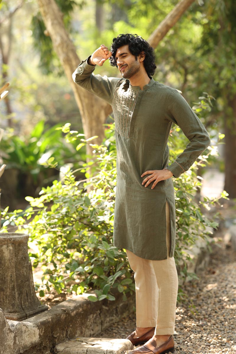 Green yoke piping kurta | linen kurta set for men