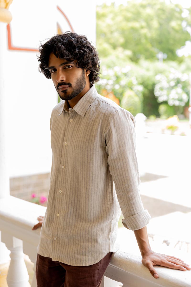 Classic Collar Cloud Grey Pencil Stripe Shirt