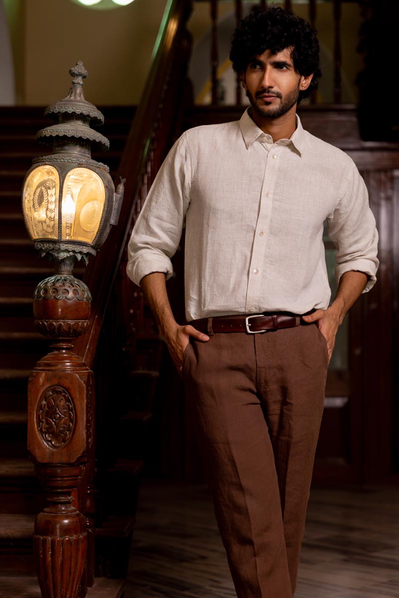 Classic Collar Ivory Check Shirt