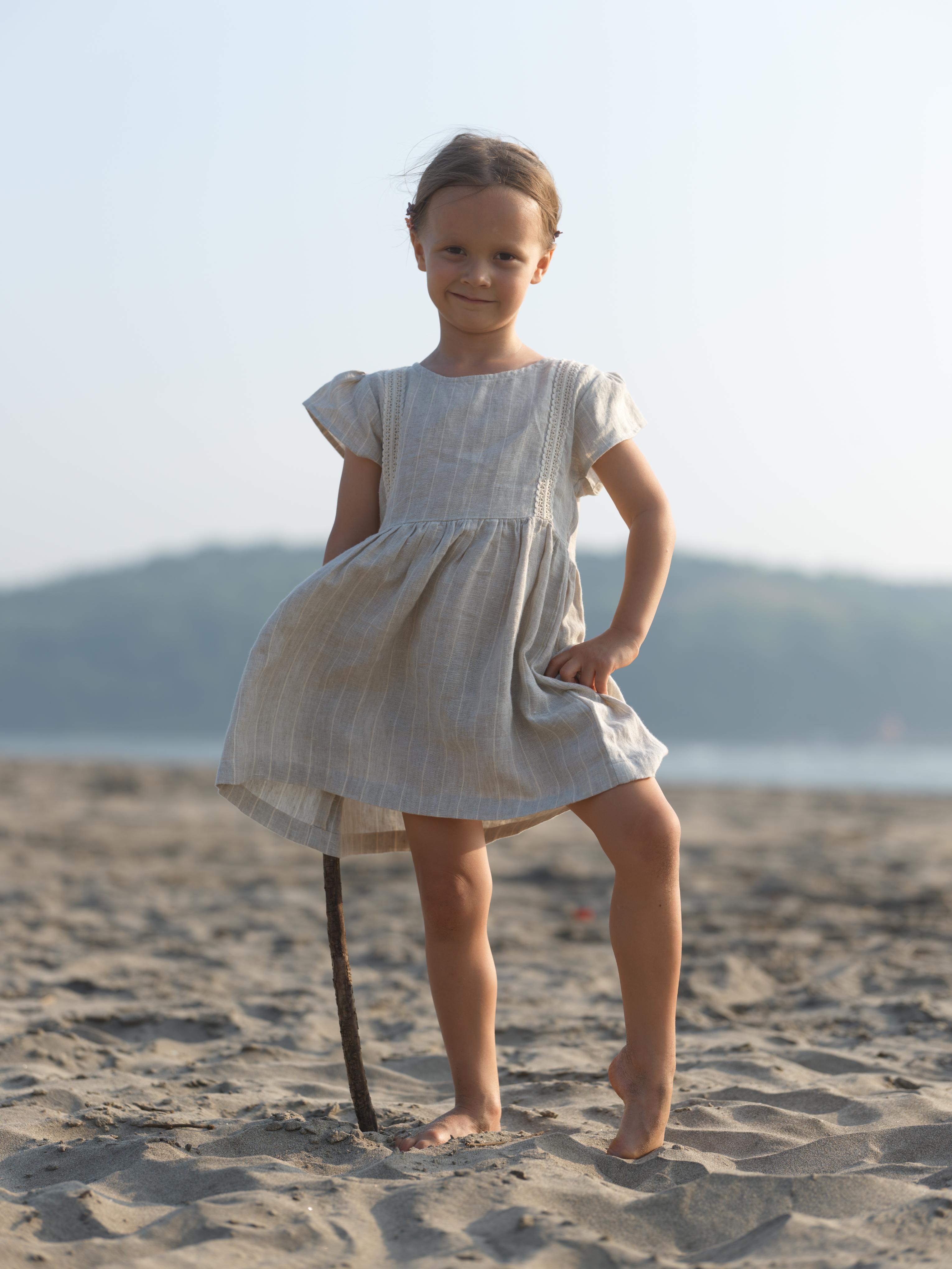 Girl Flared Sleeve Lace Detail Dress Lurex