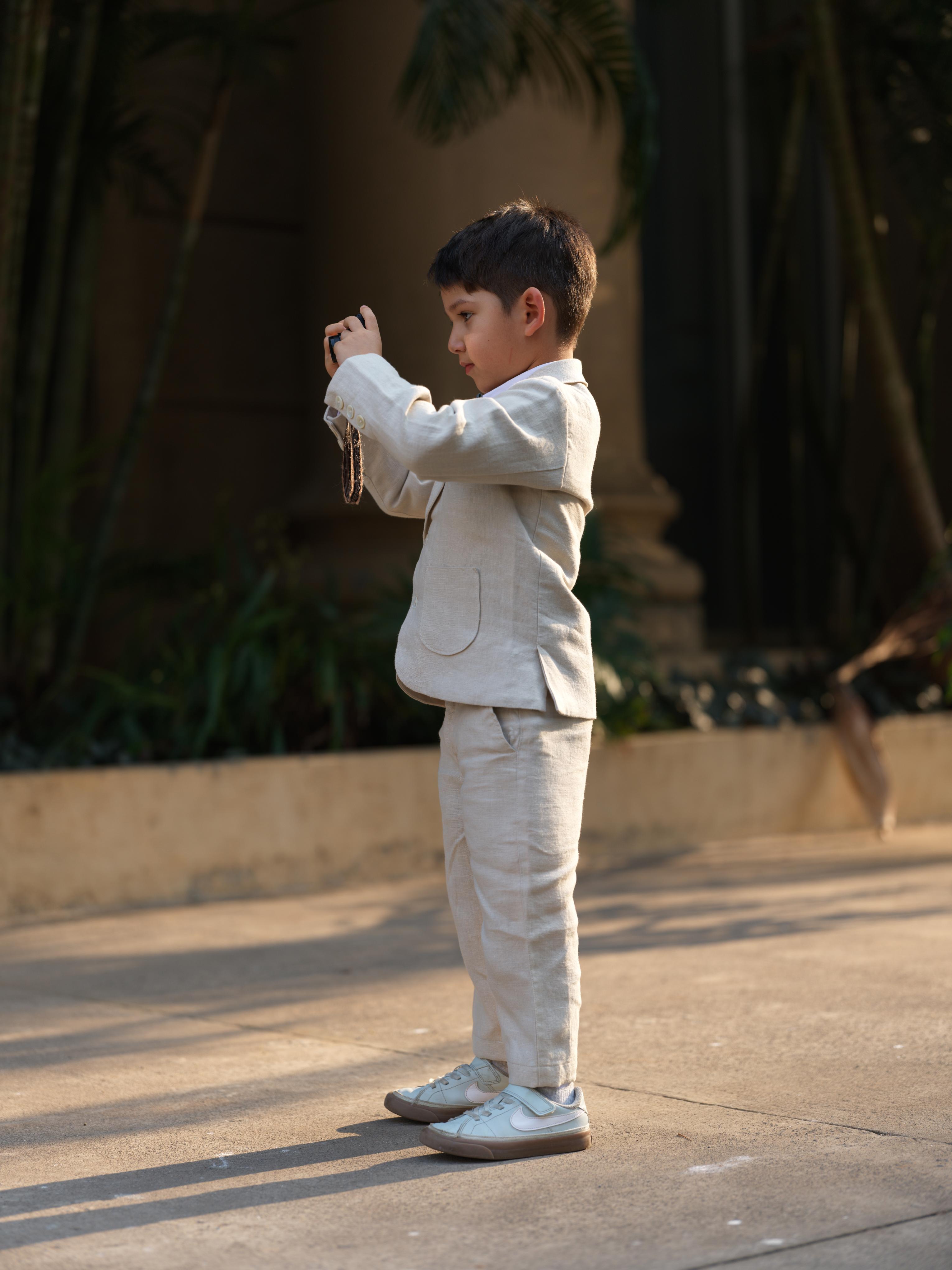 Boys 3-piece Blazer Set Oatmeal