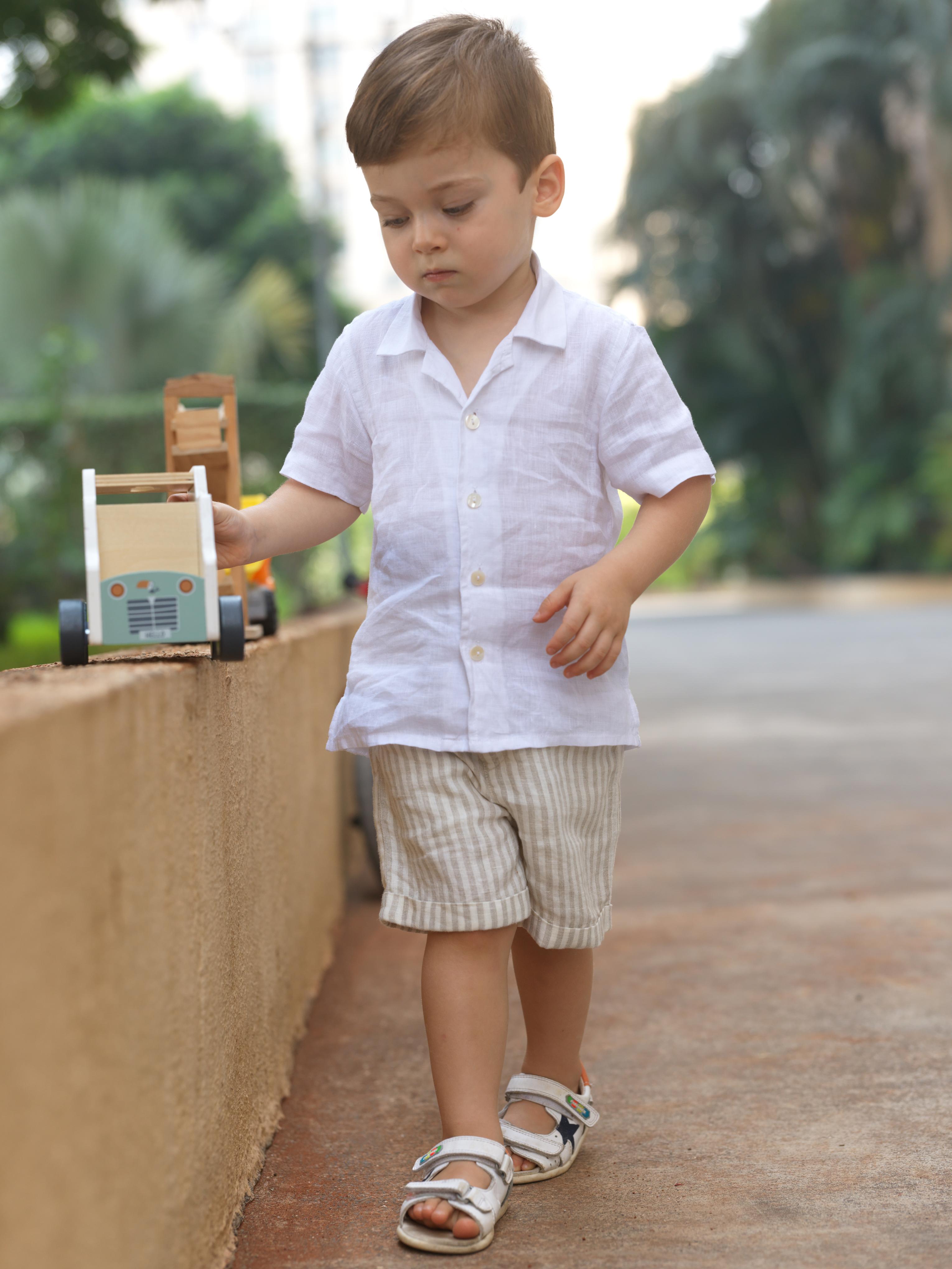Boys Basic Shorts Beige Stripes