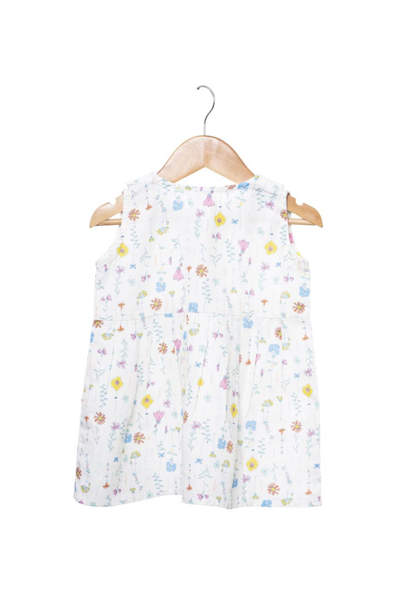 Pleated collar frock