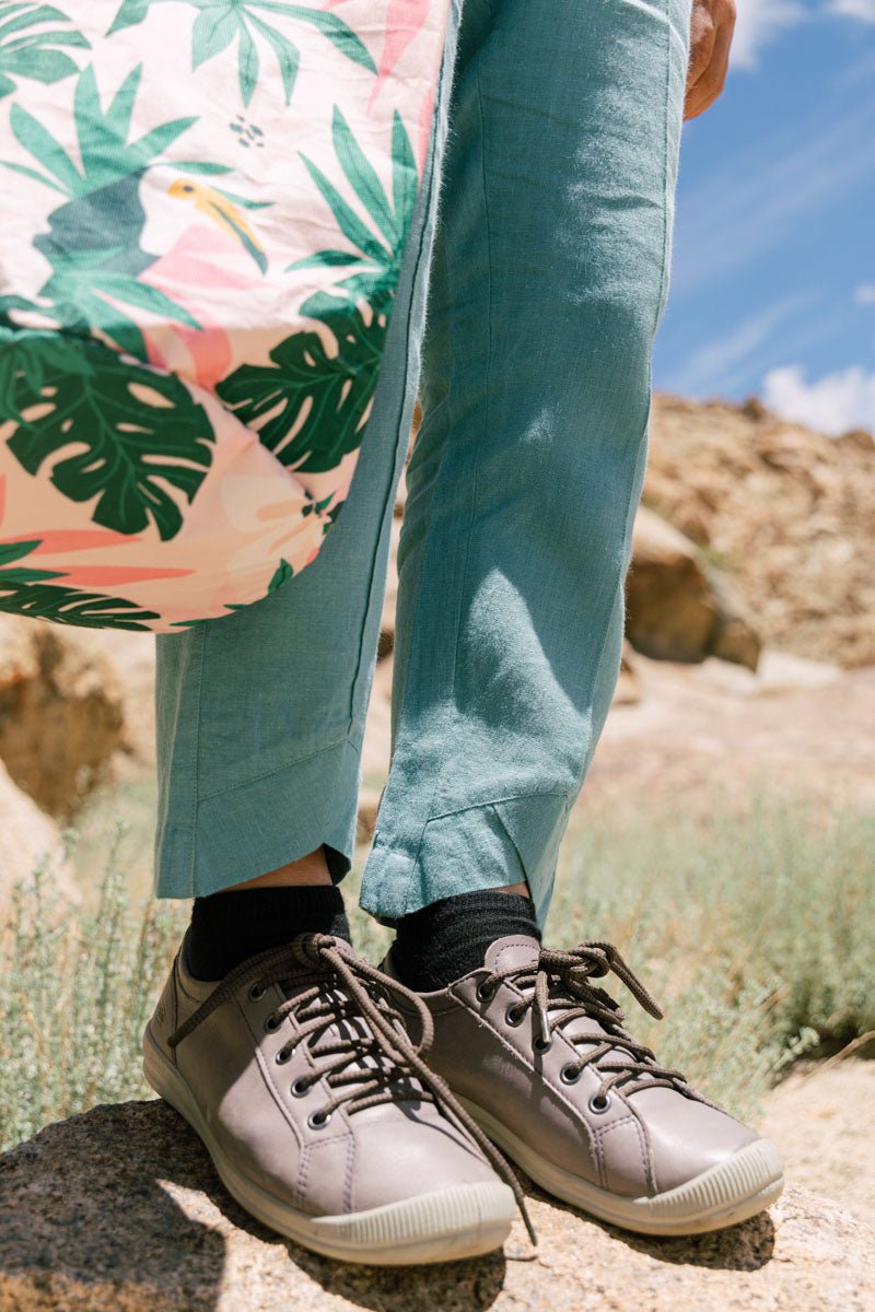 Pin tucks trouser - Chi Linen