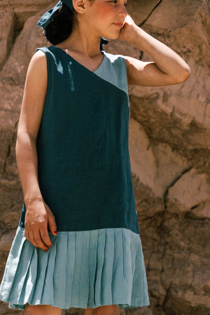 Fan pleated frock - Chi Linen