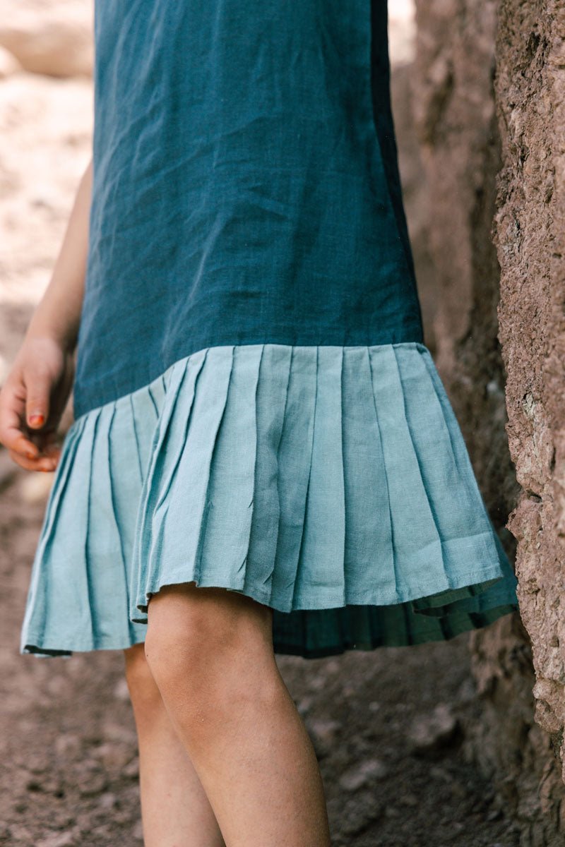 Fan pleated frock - Chi Linen