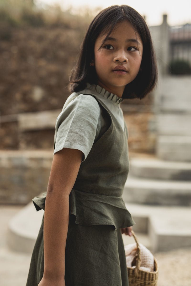 Linen suspender Frock