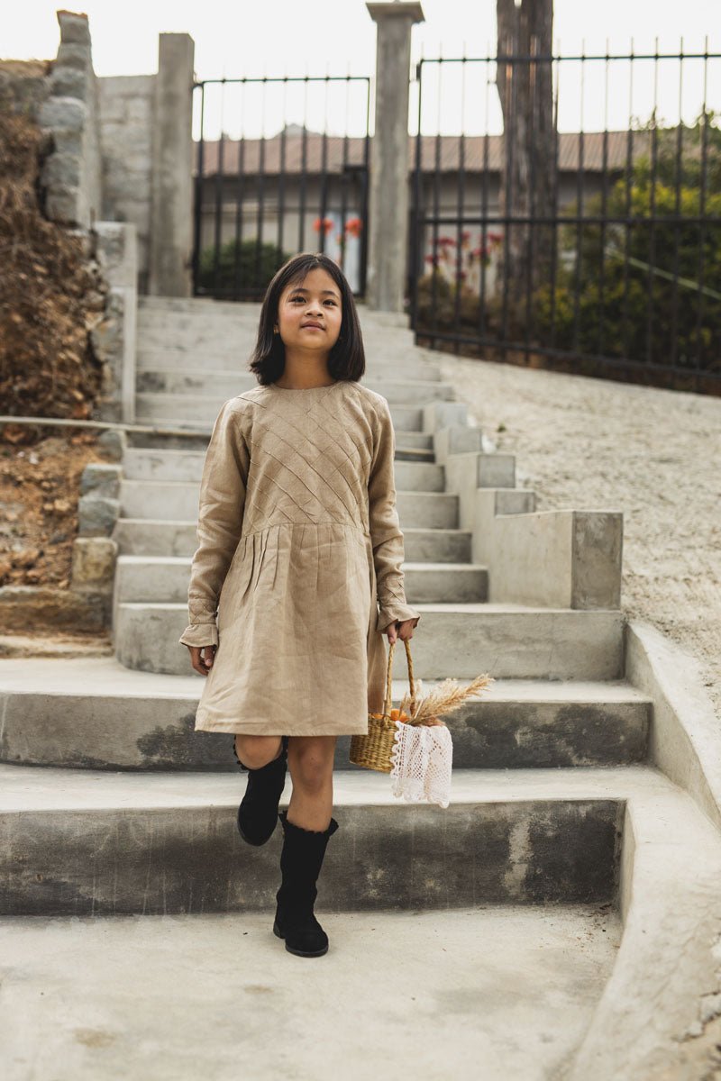 Pleated checks frock - Chi Linen