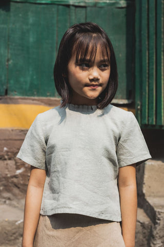 Neck frill top - Chi Linen