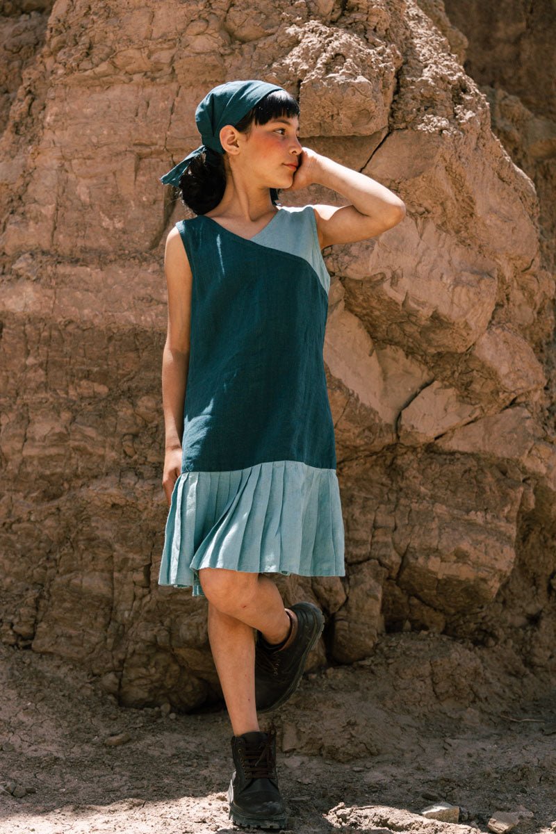 Fan pleated frock - Chi Linen
